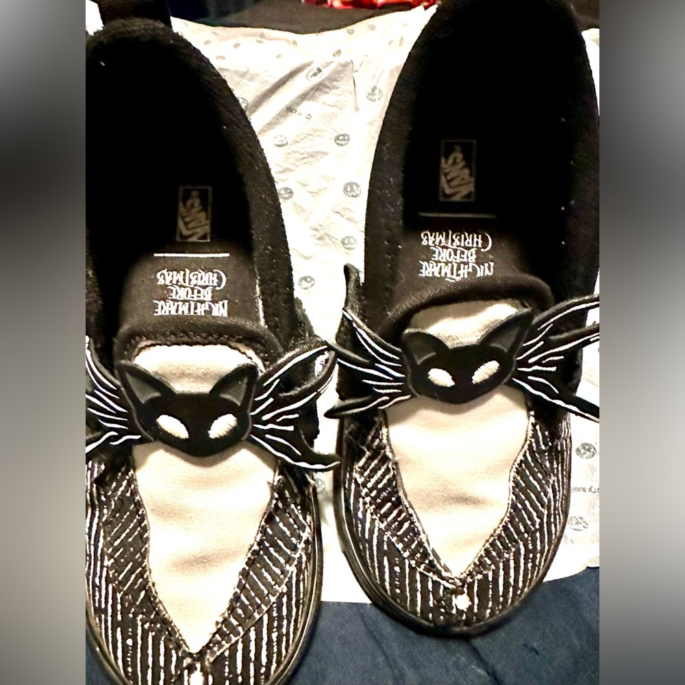 Vans x Disney’s Nightmare Before Christmas Shoes (limited edition 2019) - Picture 2 of 9